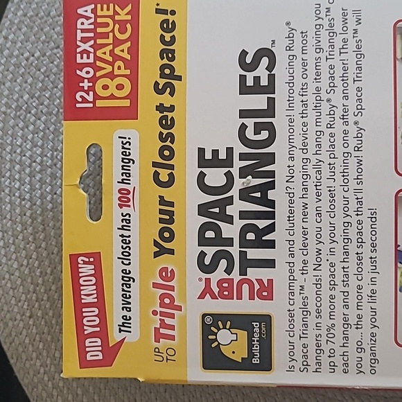 Closet Space Triangles - Picture 7 of 9